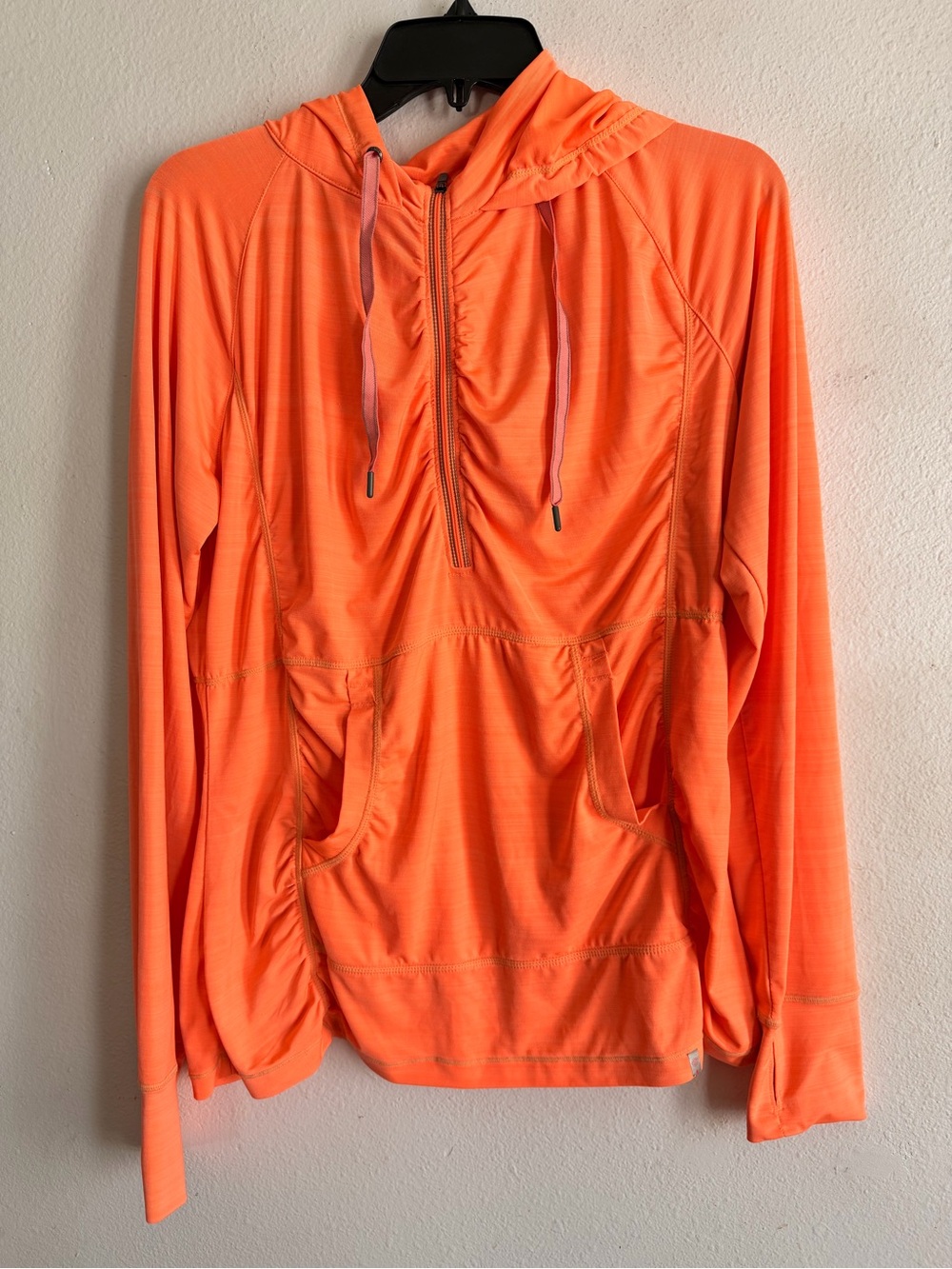 Tangerine sports sweatshirt size L